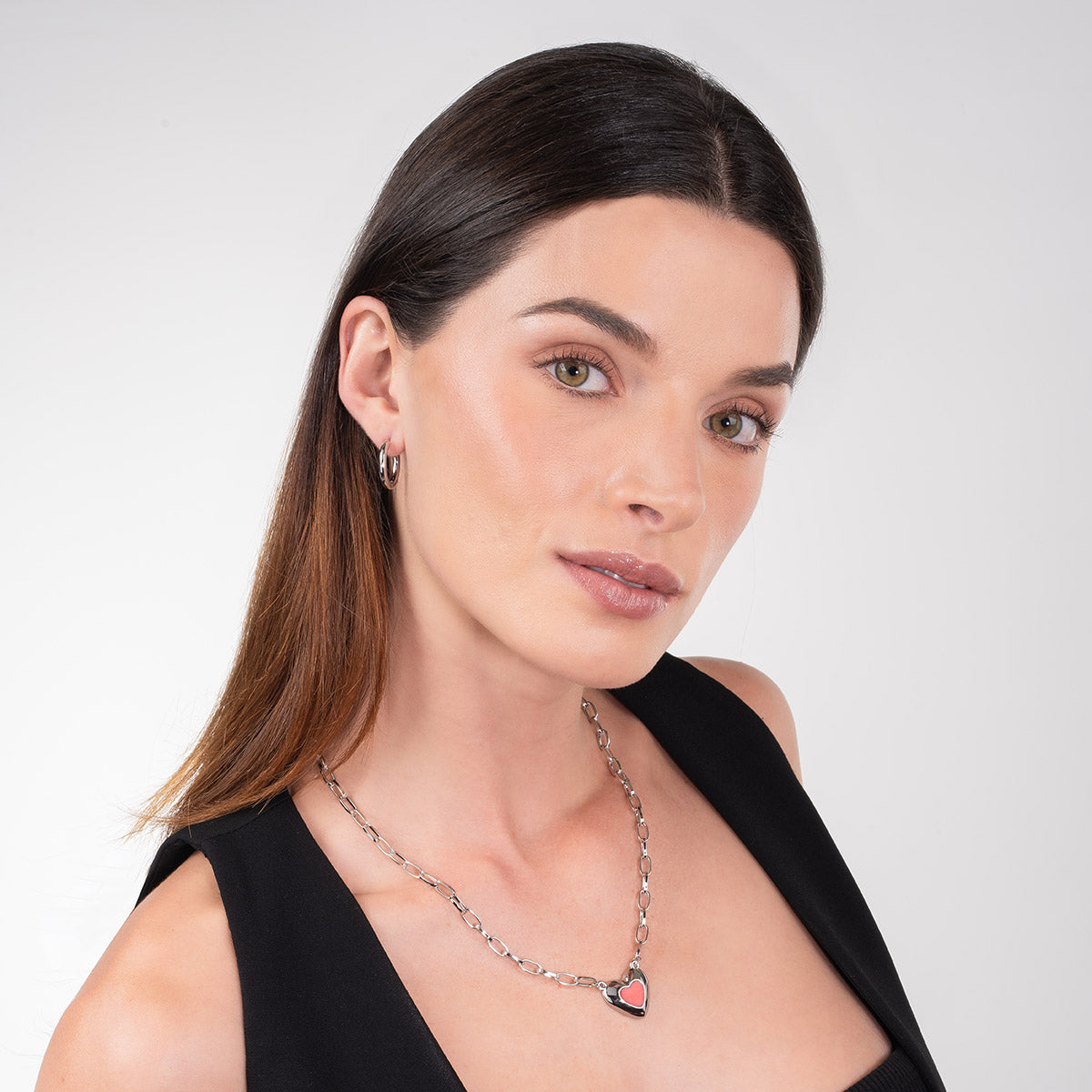 Aretes tipo arracada con baño de rodio para mujer, foto 4 de 4