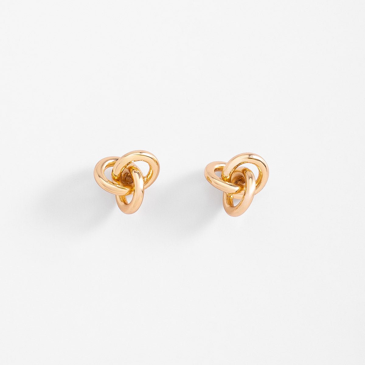 Aretes en baño de oro diseño nudo circular contemporáneo, foto 4 de 5