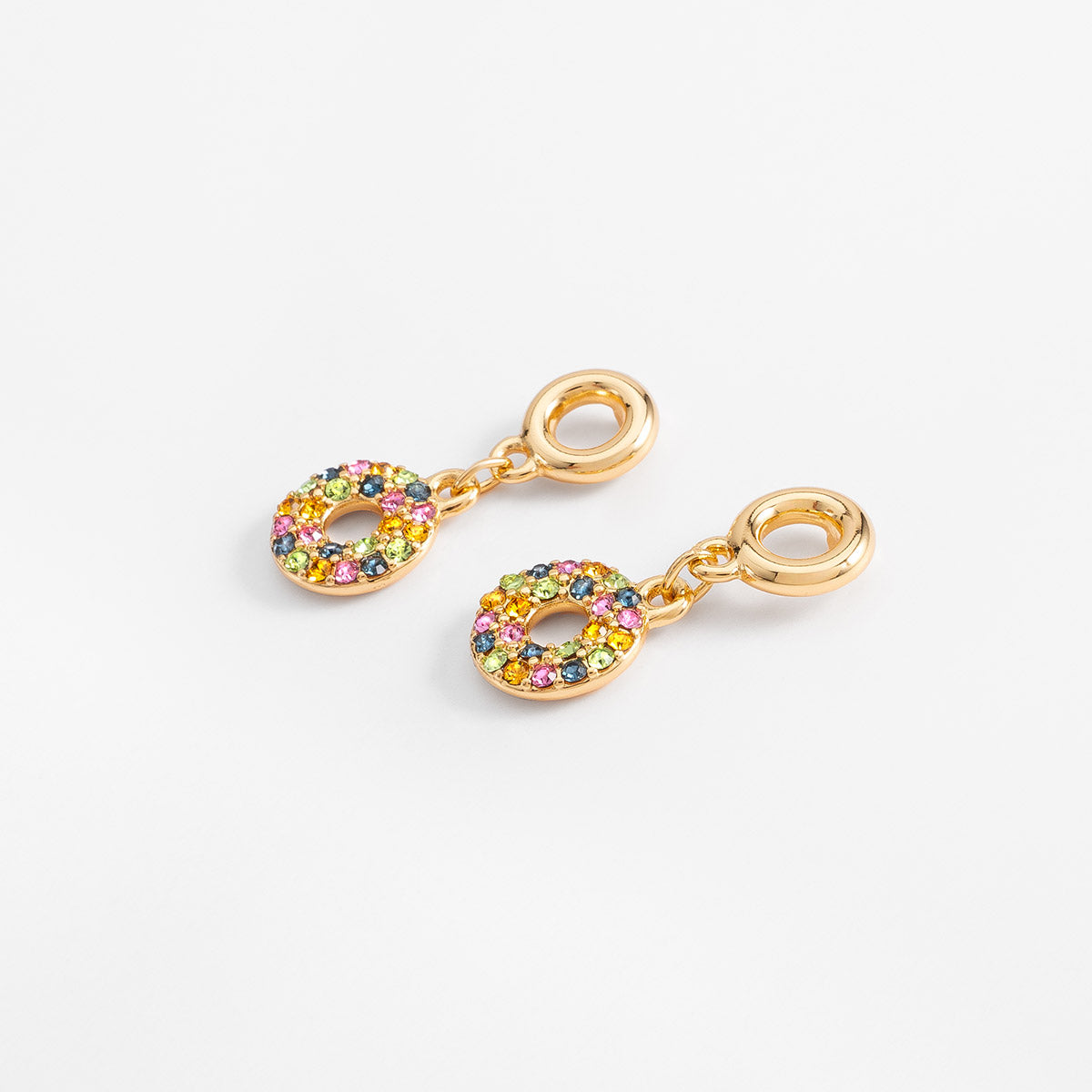 Aretes poste en baño de oro con aros y piedras multicolor, foto 3 de 6